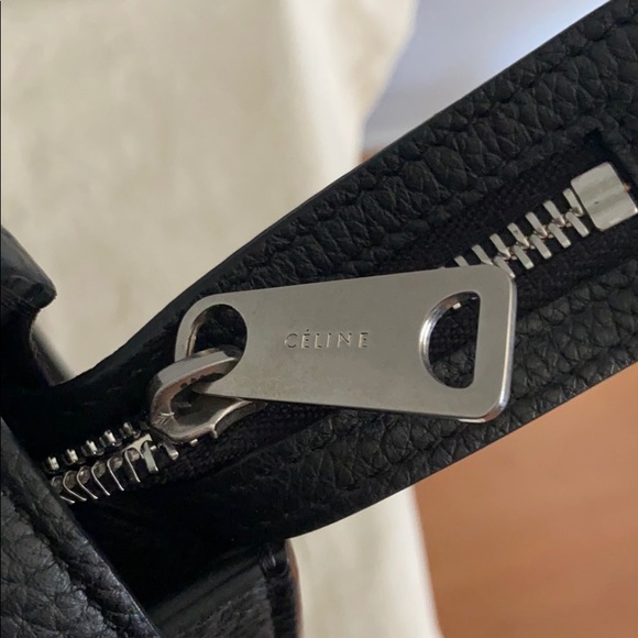 Celine Trapeze Handbag In Black Drummed Calfskin - Picture 11 of 16